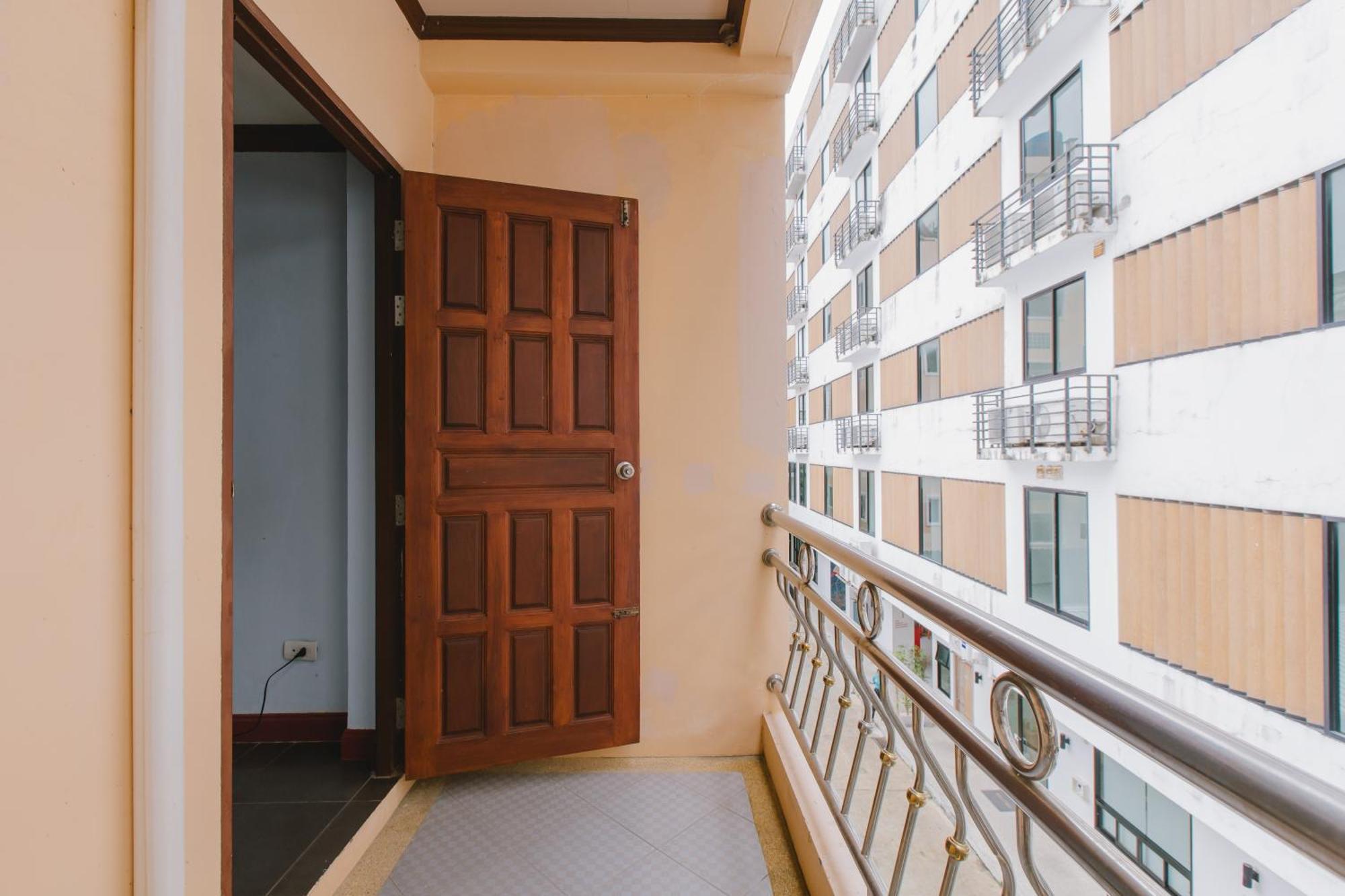 Sunstar Palace Patong Exterior foto
